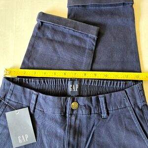GAP Classic Navy Twill Cropped Pants NWT